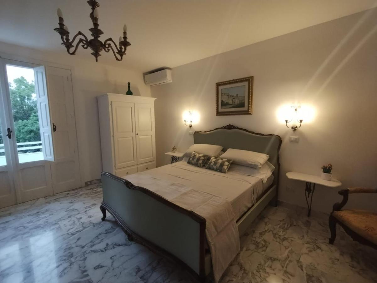 Il Giardino Della Scuncerta Bed & Breakfast Lecce Eksteriør bilde