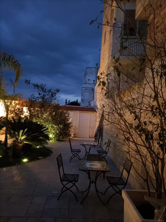 Il Giardino Della Scuncerta Bed & Breakfast Lecce Eksteriør bilde