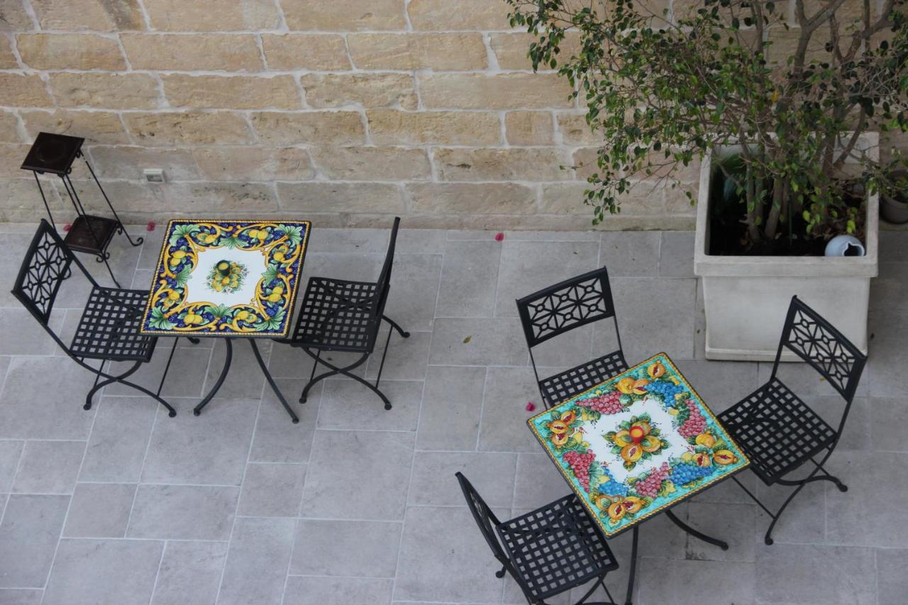 Il Giardino Della Scuncerta Bed & Breakfast Lecce Eksteriør bilde