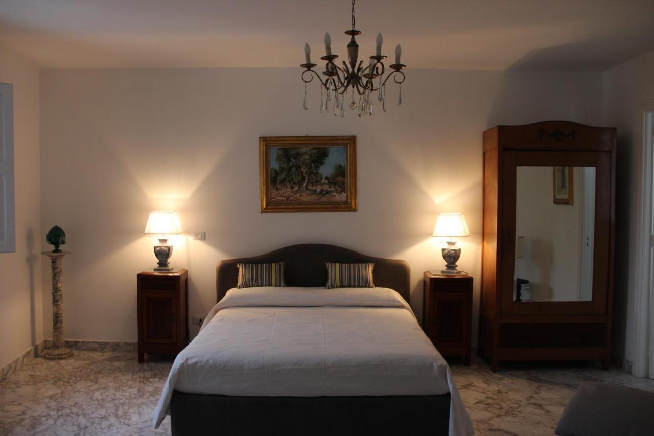 Il Giardino Della Scuncerta Bed & Breakfast Lecce Eksteriør bilde