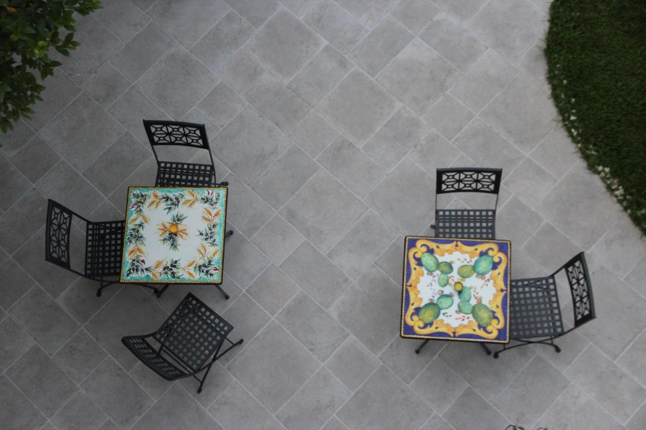 Il Giardino Della Scuncerta Bed & Breakfast Lecce Eksteriør bilde