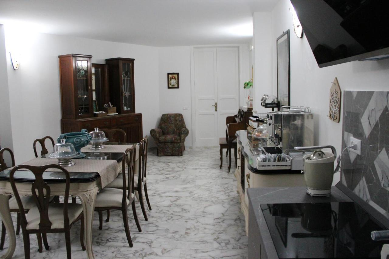 Il Giardino Della Scuncerta Bed & Breakfast Lecce Eksteriør bilde