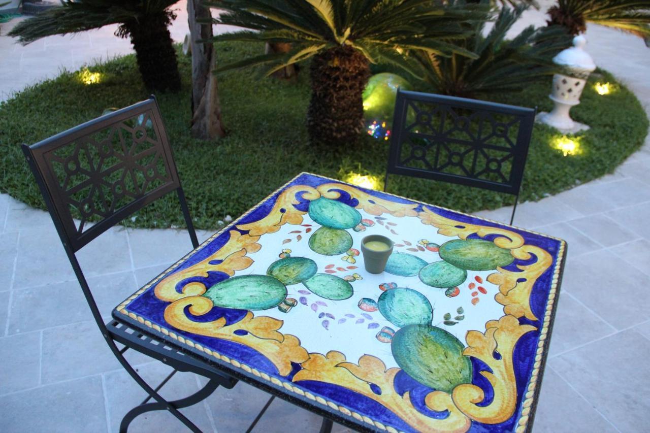 Il Giardino Della Scuncerta Bed & Breakfast Lecce Eksteriør bilde